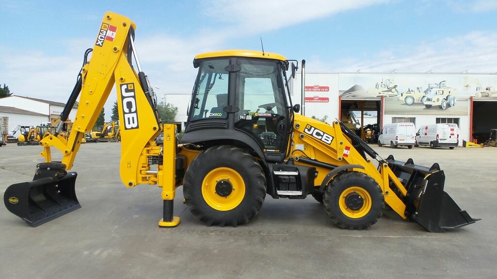 Tractopelle JCB 3CX Codimatra